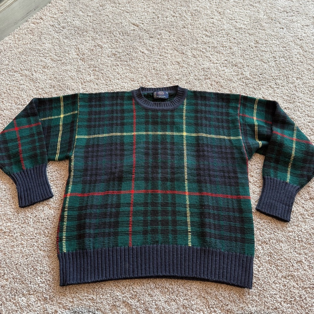 Vintage Classic Green Plaid Crewneck Wool Sweater - Men’s Size Large